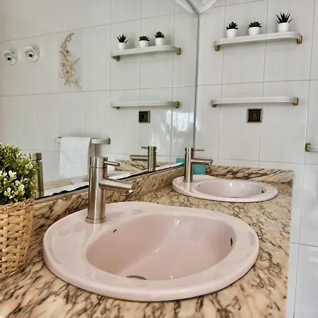 Bascuas House With Ocean Views Dom wakacyjny Aios