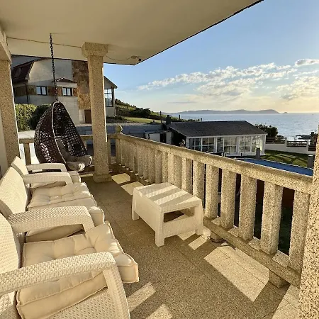 Bascuas House With Ocean Views * Aios