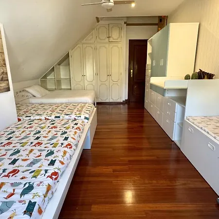 Bascuas House With Ocean Views *