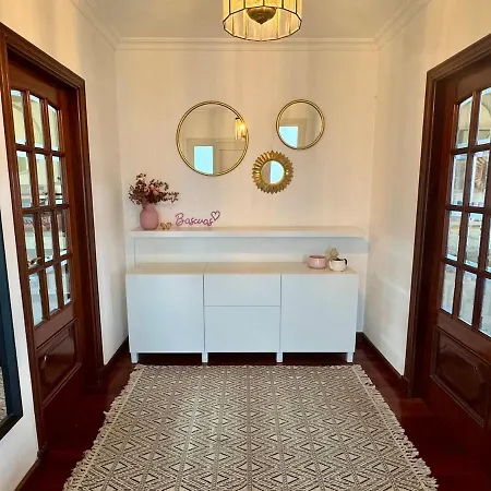 Dom wakacyjny Bascuas House With Ocean Views *