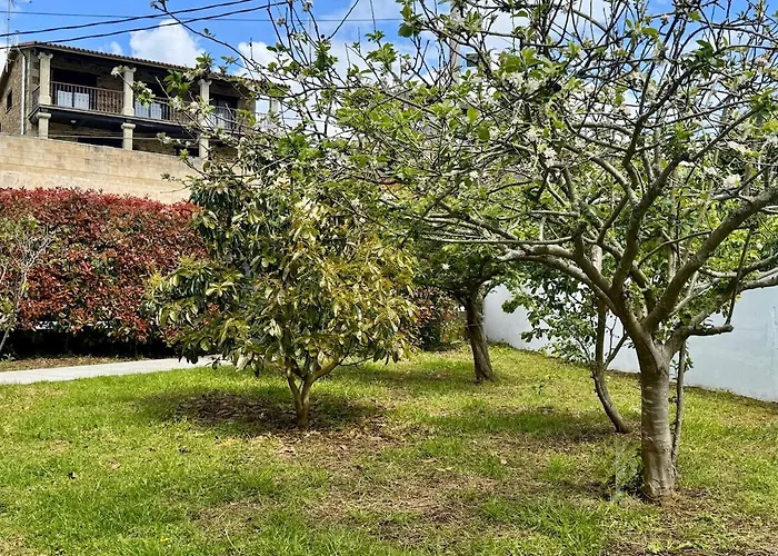 Bascuas House With Ocean Views *