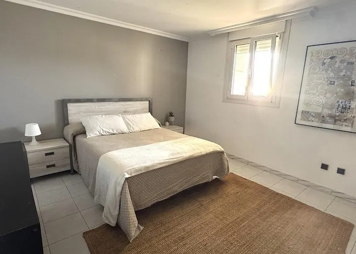 Hébergement de vacances Bascuas House With Ocean Views *