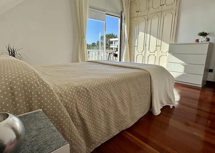 Bascuas House With Ocean Views Aios